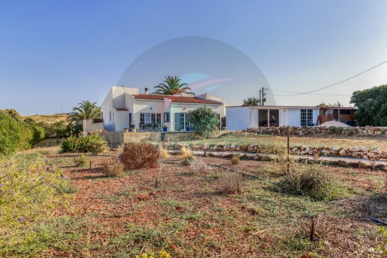 Quinta T4 para Venda em Vila do Bispo e Raposeira Foto 4