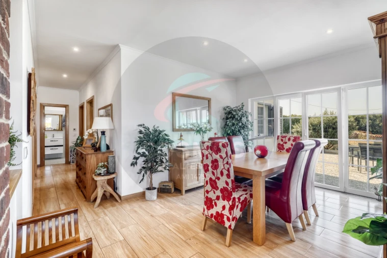 Quinta T4 para Venda em Vila do Bispo e Raposeira Foto 11