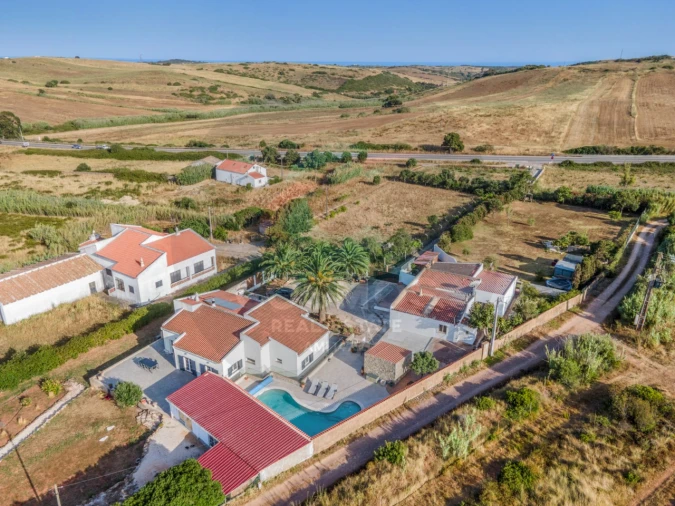 Quinta T4 para Venda em Vila do Bispo e Raposeira Foto 46