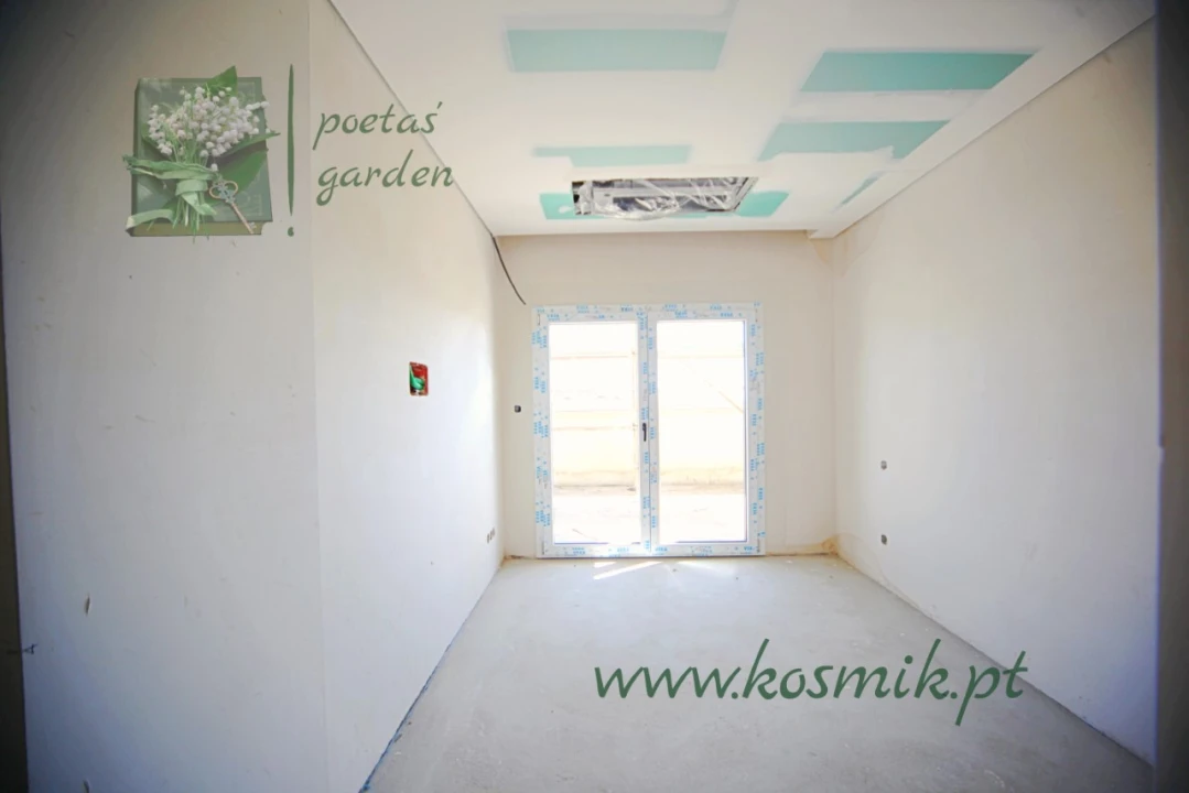 Apartamento T1 para Venda em Santo António dos Cavaleiros e Frielas Foto 5