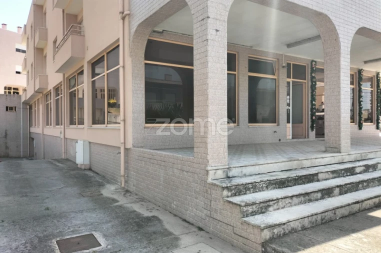 Negócio para Venda em Arvore Foto 6