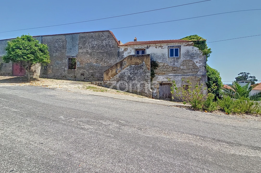 Moradia T2 para Venda em Abrunheira, Verride e Vila Nova da Barca Foto 2