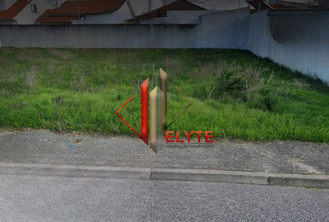 Terreno para Venda em Salvaterra de Magos e Foros de Salvaterra Foto 1