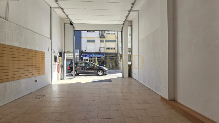 Armazém para Arrendamento em Matosinhos e Leça da Palmeira Foto 7