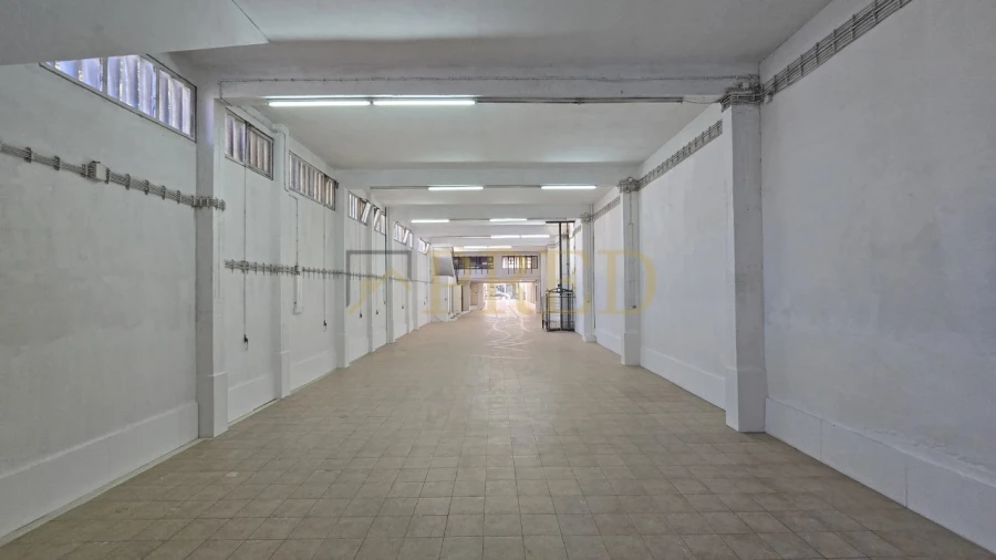 Armazém para Arrendamento em Matosinhos e Leça da Palmeira