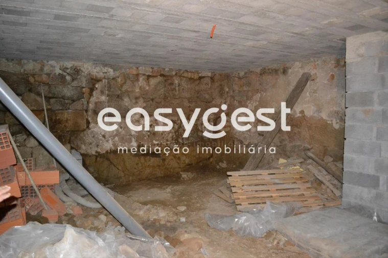 Moradia T3 para Venda em Santiago Foto 13