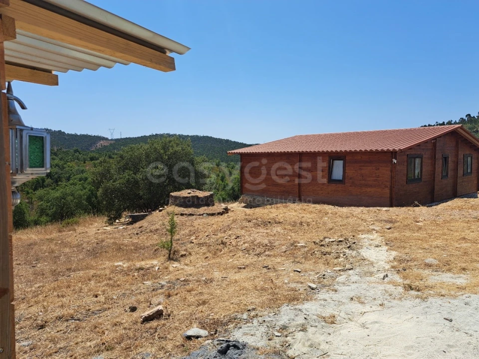 Quinta T2 para Venda em Saboia Foto 13