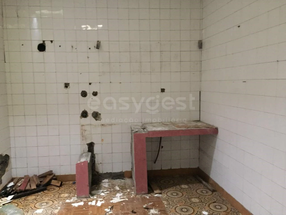 Moradia T3 para Venda em Calhetas Foto 5