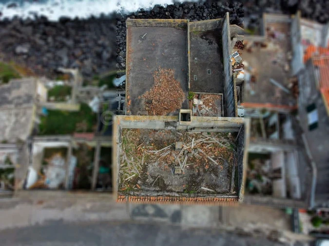 Moradia T3 para Venda em Calhetas Foto 4