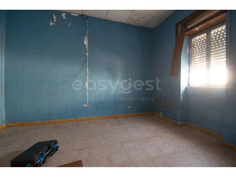 Moradia T3 para Venda em Monte Gordo Foto 11