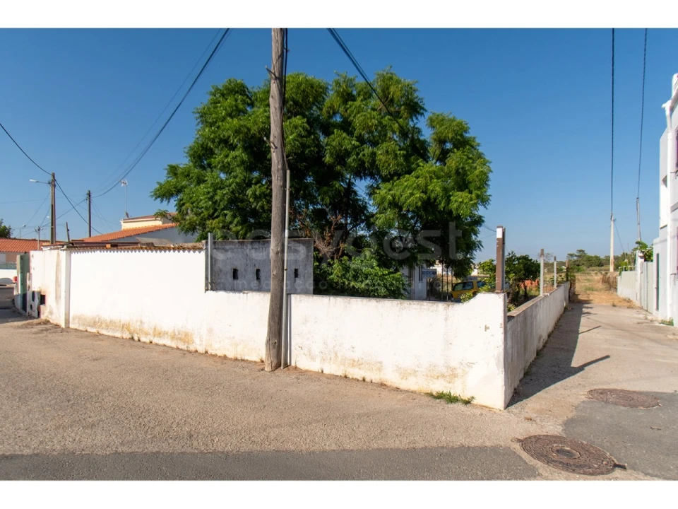 Moradia T3 para Venda em Monte Gordo Foto 17