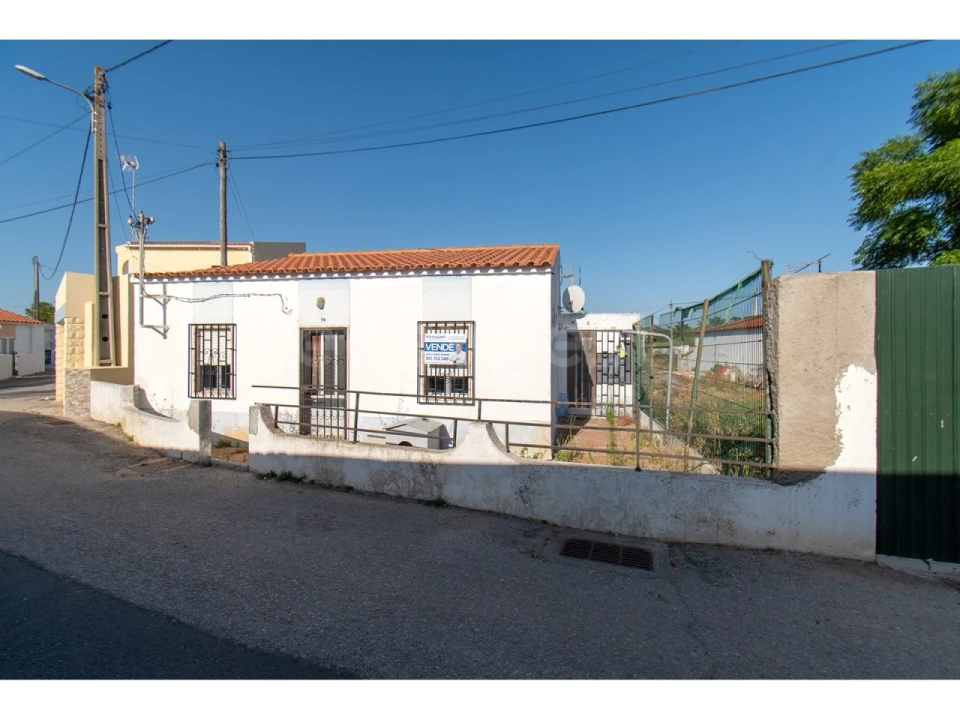 Moradia T3 para Venda em Monte Gordo Foto 19