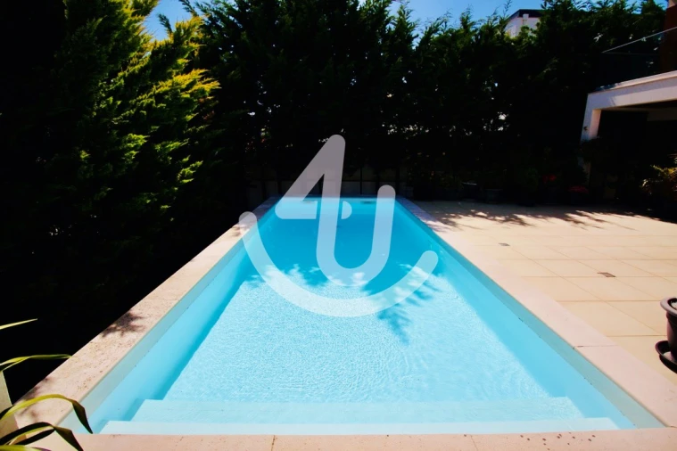 Moradia T4 para Venda em São Martinho do Porto Foto 5