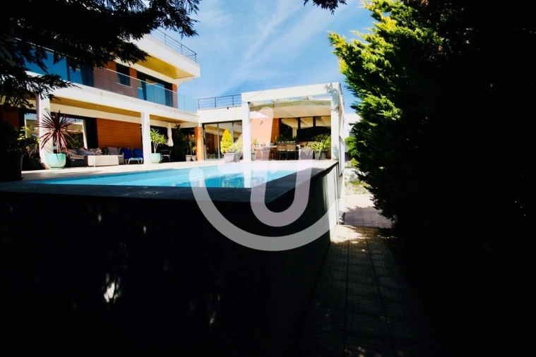 Moradia T4 para Venda em São Martinho do Porto Foto 13