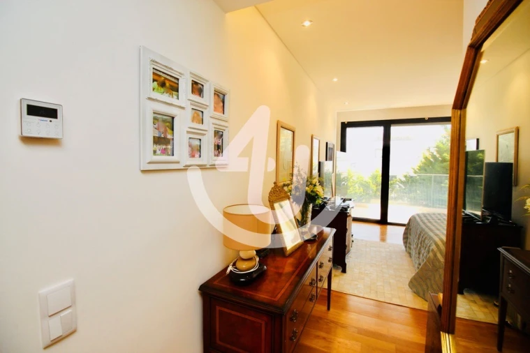 Moradia T4 para Venda em São Martinho do Porto Foto 76