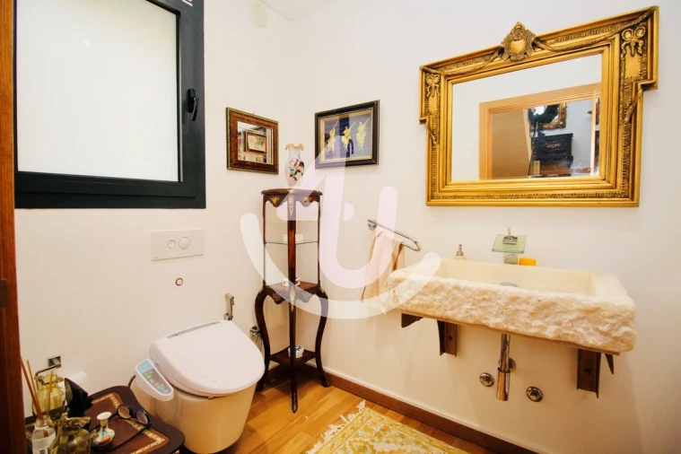 Moradia T4 para Venda em São Martinho do Porto Foto 25