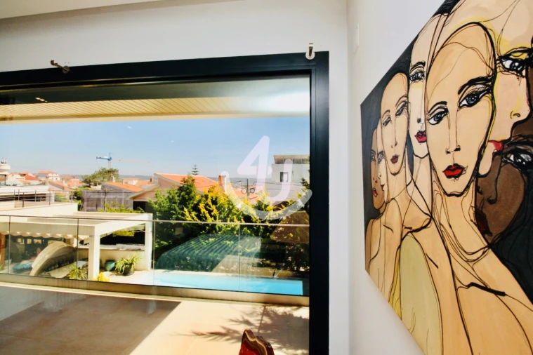 Moradia T4 para Venda em São Martinho do Porto Foto 75