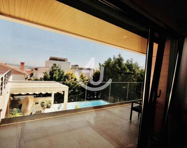 Moradia T4 para Venda em São Martinho do Porto Foto 91