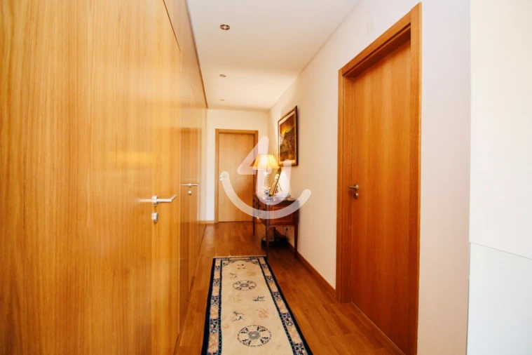 Moradia T4 para Venda em São Martinho do Porto Foto 99