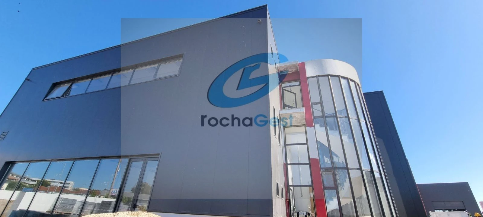 Armazém para Arrendamento em Vila Nova da Telha Foto 2