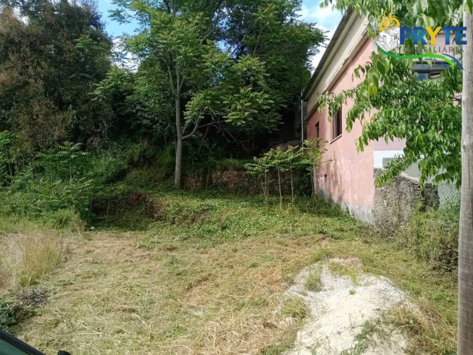 Moradia T3 para Venda em Sertã Foto 34