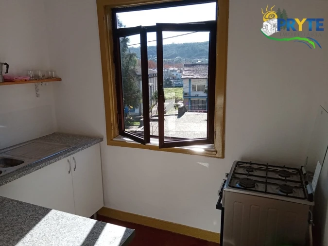 Moradia T3 para Venda em Sertã Foto 11