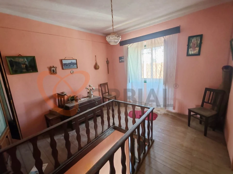 Moradia T6 para Venda em Santana da Serra Foto 8