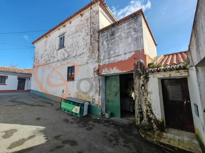 Moradia T6 para Venda em Santana da Serra Foto 15