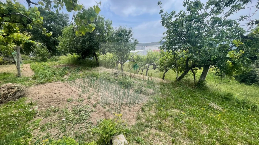 Moradia T0 para Venda em Gondomar (São Cosme), Valbom e Jovim Foto 2