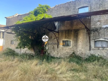 Quinta T3 para Venda em Castelo Branco