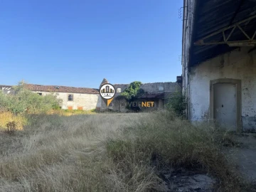 Quinta T3 para Venda em Castelo Branco