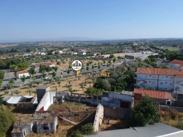 Quinta T3 para Venda em Castelo Branco