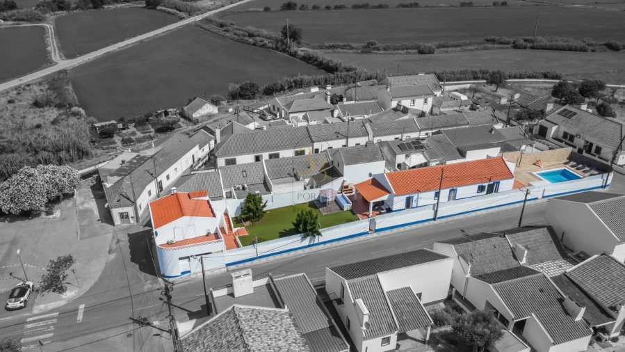 Moradia T3 para Venda em Santa Maria do Castelo e Santiago e Santa Susana Foto 3