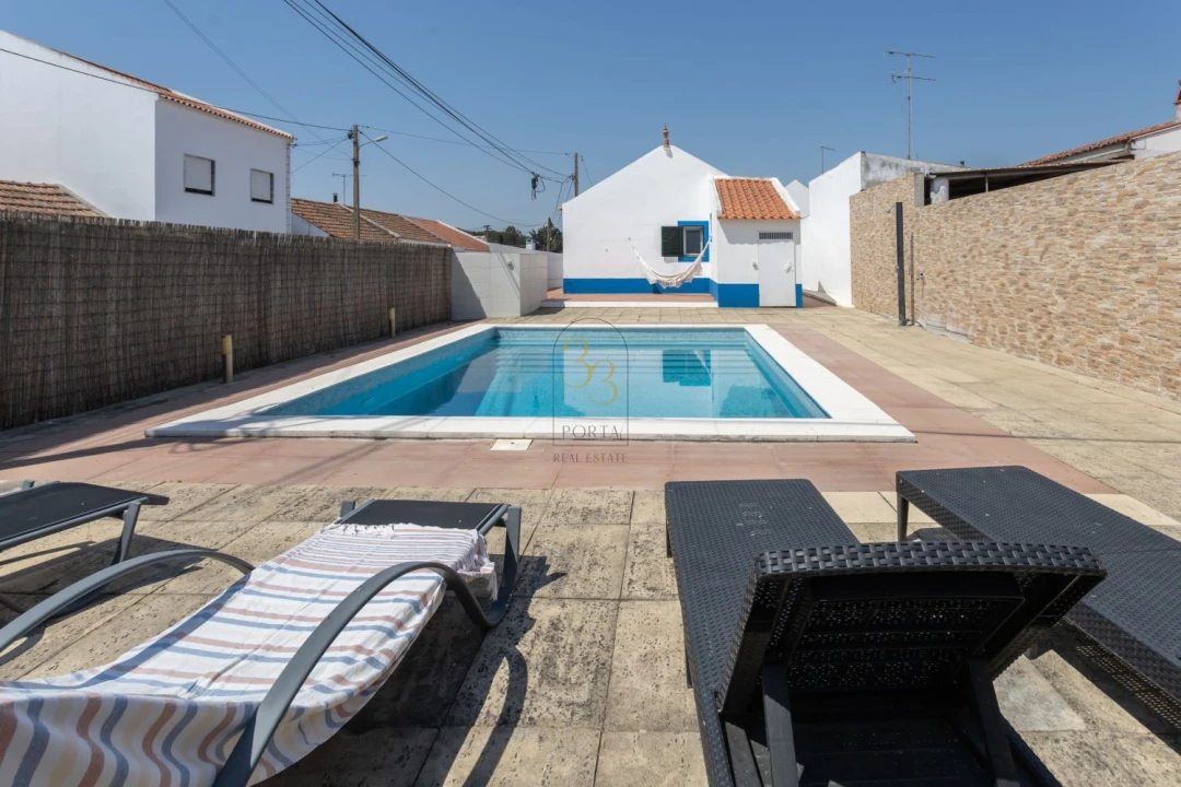 Moradia T3 para Venda em Santa Maria do Castelo e Santiago e Santa Susana Foto 39