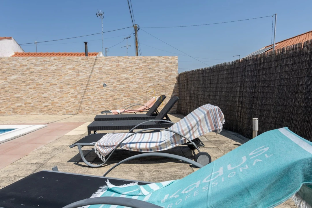 Moradia T3 para Venda em Santa Maria do Castelo e Santiago e Santa Susana Foto 41