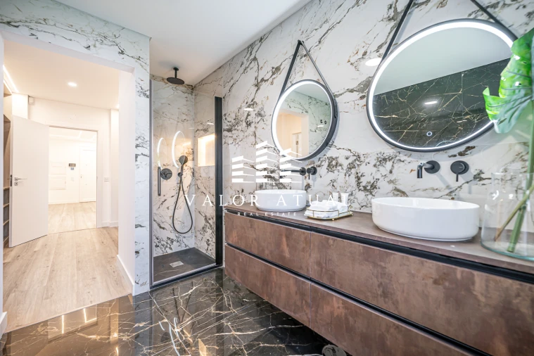 Moradia T4 para Venda em Charneca de Caparica e Sobreda Foto 28