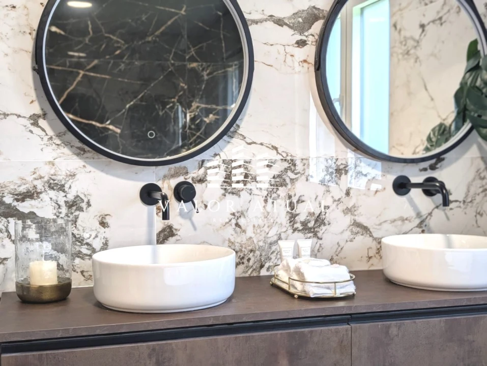 Moradia T4 para Venda em Charneca de Caparica e Sobreda Foto 29