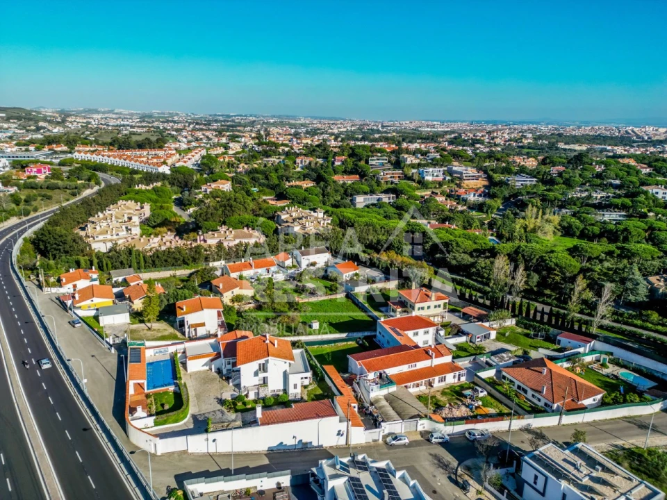 Terreno para Venda em Alcabideche Foto 11