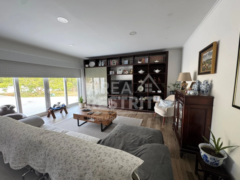 Quinta T4 para Venda em Santiago do Cacém, Santa Cruz e São Bartolomeu da Serra Foto 4