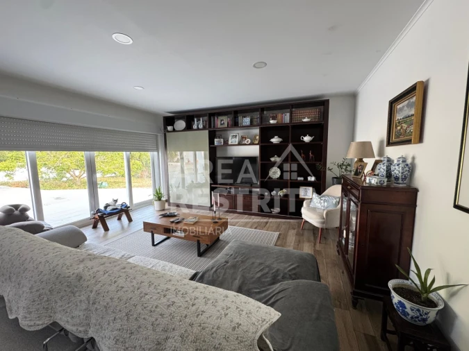 Quinta T4 para Venda em Santiago do Cacém, Santa Cruz e São Bartolomeu da Serra Foto 4