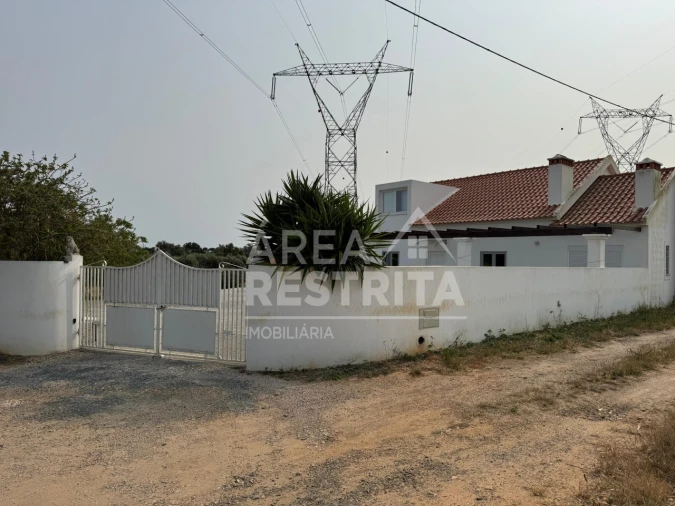 Quinta T4 para Venda em Santiago do Cacém, Santa Cruz e São Bartolomeu da Serra Foto 27