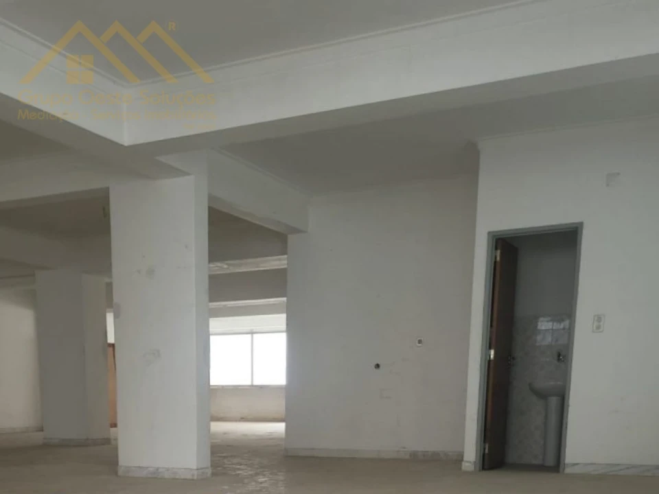 Loja para Venda em Agualva e Mira-Sintra Foto 7