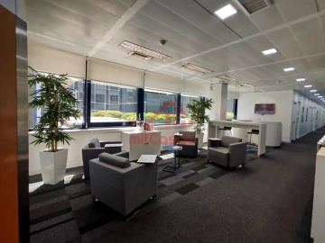 Escritório para Arrendamento em Campo de Ourique