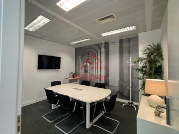 Escritório para Arrendamento em Campo de Ourique