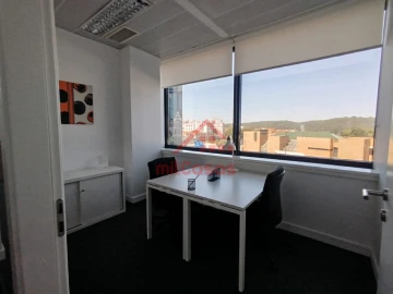 Escritório para Arrendamento em Campo de Ourique