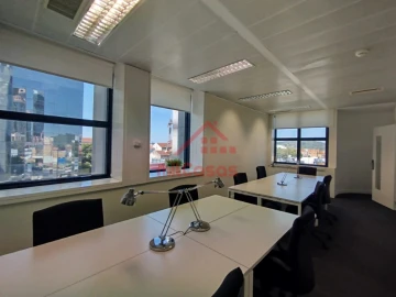 Escritório para Arrendamento em Campo de Ourique
