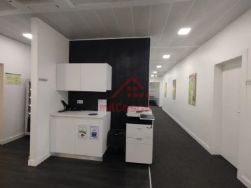 Escritório para Arrendamento em Campo de Ourique