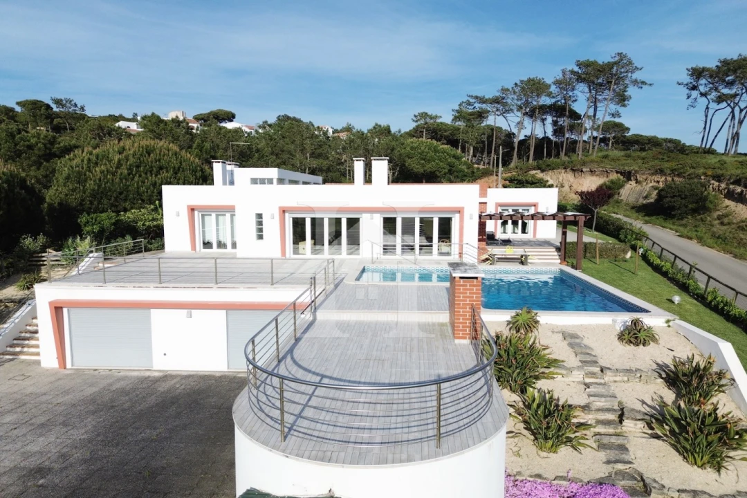 Moradia T4 para Venda em Foz do Arelho Foto 6