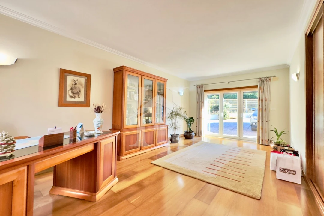 Moradia T4 para Venda em Foz do Arelho Foto 19