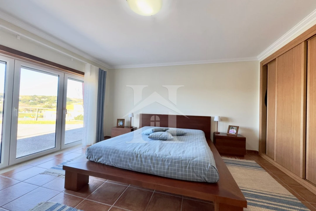 Moradia T4 para Venda em Foz do Arelho Foto 31